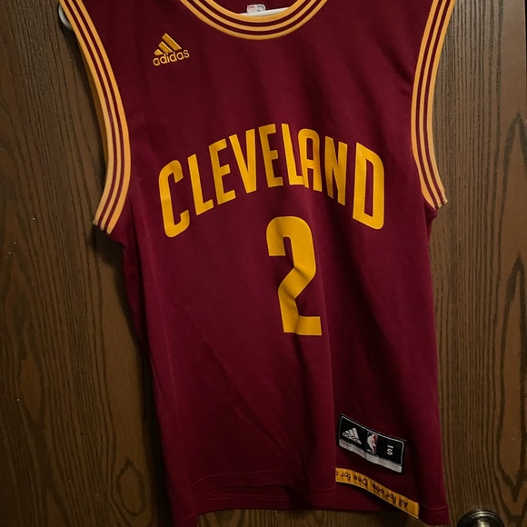 Cleveland Cavaliers Kyrie Irving Jersey - Picture 1 of 2